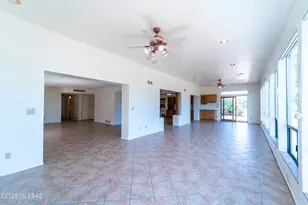 432 E Los Rincones, Green Valley, AZ 85614 - Photo 13