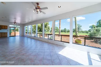 432 E Los Rincones, Green Valley, AZ 85614 - Photo 11