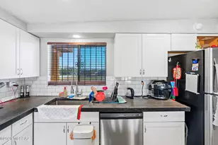 8135 E Escalante Rd, Tucson, AZ 85730 - Photo 17