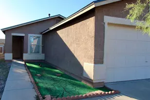 6262 S Sarah Elizabeth Dr, Tucson, AZ 85746 - Photo 3