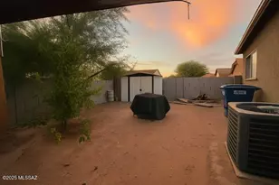6262 S Sarah Elizabeth Dr, Tucson, AZ 85746 - Photo 21
