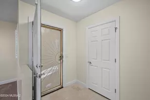 101 S Players Club Dr, Tucson, AZ 85745 - Photo 7