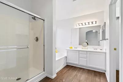 8806 E Mountain Spring Drive, Tucson, AZ 85747 - Photo 19