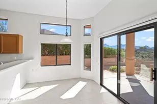 810 E Josephine Canyon Dr, Green Valley, AZ 85614 - Photo 5