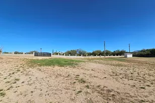 172 S Pima Ln, Benson, AZ 85602 - Photo 7