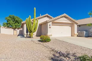 2537 E Chisel Ct, Oro Valley, AZ 85755 - Photo 3