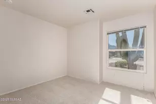 2537 E Chisel Ct, Oro Valley, AZ 85755 - Photo 17