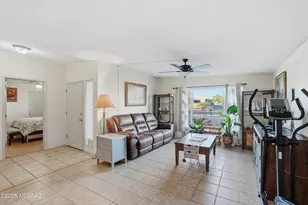 425 W San Ignacio, Green Valley, AZ 85614 - Photo 13