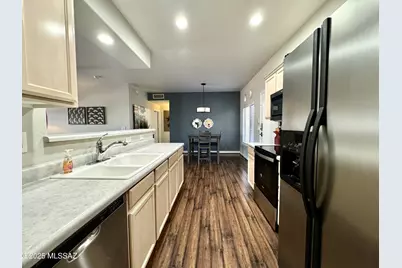 655 W Vistoso Highlands Drive #108, Oro Valley, AZ 85755 - Photo 13