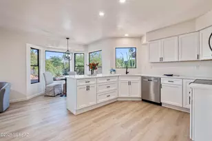 14660 N Flagstone Dr, Oro Valley, AZ 85755 - Photo 13