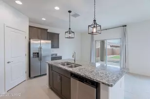 6994 W Inkwood Ln, Tucson, AZ 85757 - Photo 11