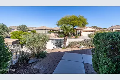 13597 N Buckhorn Cholla Drive, Marana, AZ 85658 - Photo 37