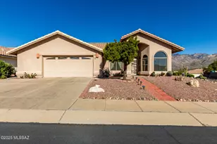 1730 E Moonshroud Dr, Tucson, AZ 85737 - Photo 1