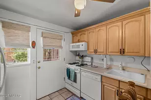 336 S Paseo Cerro, Green Valley, AZ 85614 - Photo 9