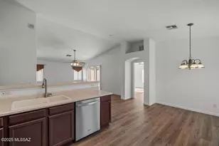 8838 E Mountain Spring Dr, Tucson, AZ 85747 - Photo 17