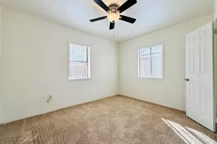 1327 W Delaware St, Tucson, AZ 85745 - Photo 13