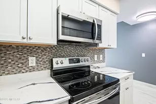 5750 N Camino Esplendora, Tucson, AZ 85718 - Photo 15