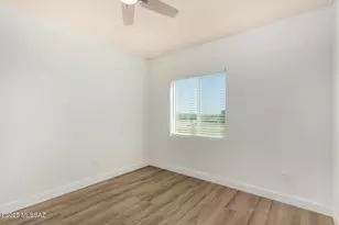 9130 N Safflower Ln, Tucson, AZ 85743 - Photo 29