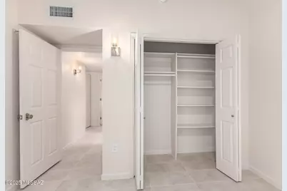 3808 S VÃ­a Del Reyecuelo, Green Valley, AZ 85622 - Photo 17