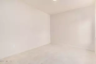 3808 S VÃ­a Del Reyecuelo, Green Valley, AZ 85622 - Photo 15