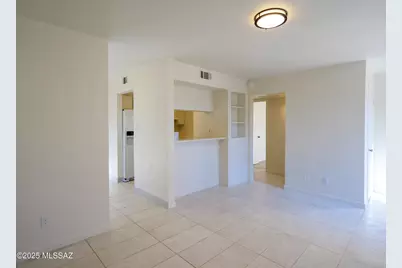 1620 N Wilmot Road #D165, Tucson, AZ 85712 - Photo 5