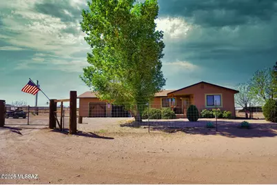 5215 E Sunizona Avenue, Pearce, AZ 85625 - Photo 1