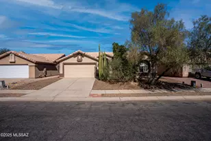 7620 W Running Bear Dr, Tucson, AZ 85743 - Photo 37