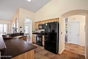 7620 W Running Bear Dr, Tucson, AZ 85743 - Photo 11