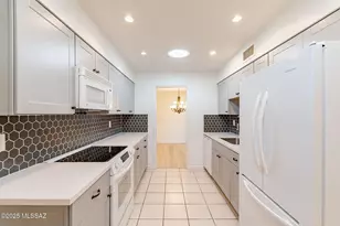 7227 E Camino Valle Verde, Tucson, AZ 85715 - Photo 5