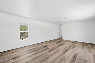 5533 S Alexandra Dr, Tucson, AZ 85735 - Photo 9