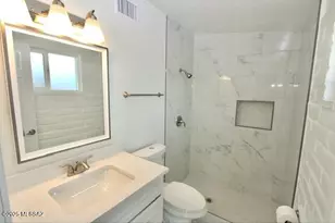 206 W Blacklidge Dr, Tucson, AZ 85705 - Photo 19