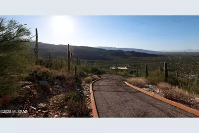 12493 E Mira Vista Canyon Place #17, Tucson, AZ 85749 - Photo 5