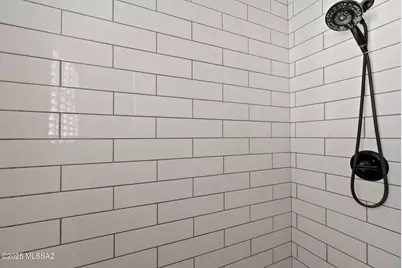 245 E University Boulevard, Tucson, AZ 85705 - Photo 19