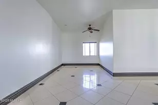 6241 N Panorama Dr, Tucson, AZ 85743 - Photo 39