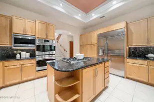 6882 E Desert Wind Ct, Tucson, AZ 85750 - Photo 5