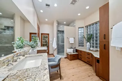 6882 E Desert Wind Court, Tucson, AZ 85750 - Photo 25