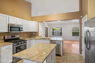 1341 E Starship Pl, Oro Valley, AZ 85737 - Photo 11