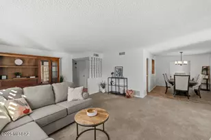 735 S La Huerta, Green Valley, AZ 85614 - Photo 11