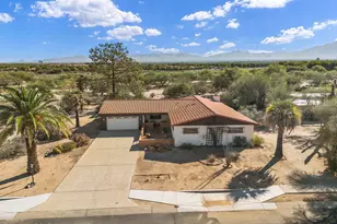 735 S La Huerta, Green Valley, AZ 85614 - Photo 1