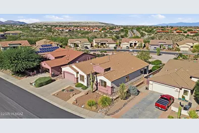 1858 W VÃ­a Del Recodo, Green Valley, AZ 85622 - Photo 33