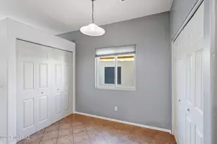 37 E Calle Trona, Green Valley, AZ 85614 - Photo 13