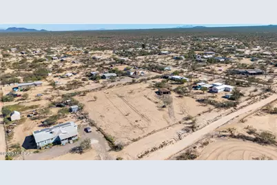 8675 S Taylor Lane, Tucson, AZ 85736 - Photo 3