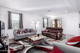 6322 S Crescent Peak Dr, Tucson, AZ 85706 - Photo 5