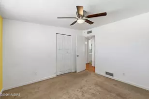 1453 W Roger Rd, Tucson, AZ 85705 - Photo 23