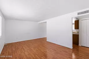 1453 W Roger Rd, Tucson, AZ 85705 - Photo 5