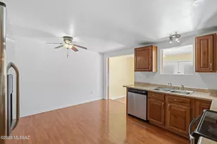 1453 W Roger Rd, Tucson, AZ 85705 - Photo 13