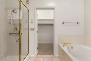 1427 W Cathedral Way, Oro Valley, AZ 85737 - Photo 19