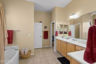 5584 W Crystal Rain Pl, Tucson, AZ 85735 - Photo 15