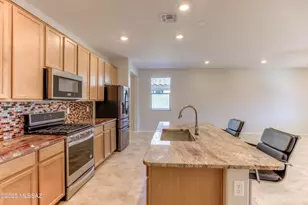 8804 E Stone Meadow Cir, Tucson, AZ 85730 - Photo 7