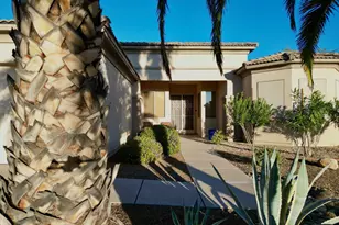 56 N Cape Royal Dr, Green Valley, AZ 85614 - Photo 3